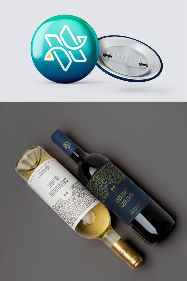Pin con el ícono de la campaña y botellas de vino con etiquetas de Reconstructing Our Future